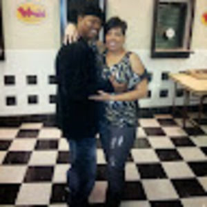 Meet your Posher, Dangelo